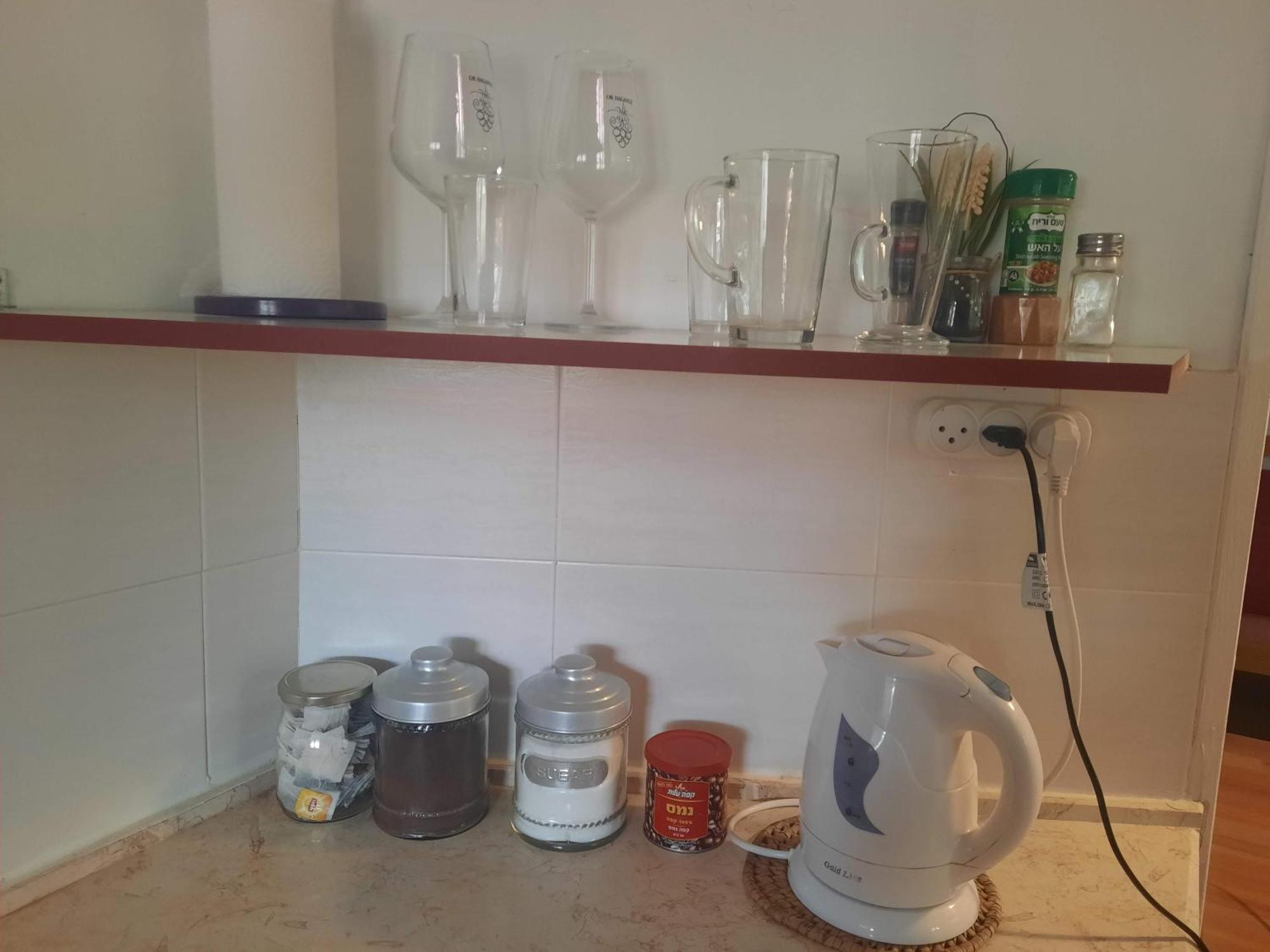 הבית הירוק - Green House アラド エクステリア 写真